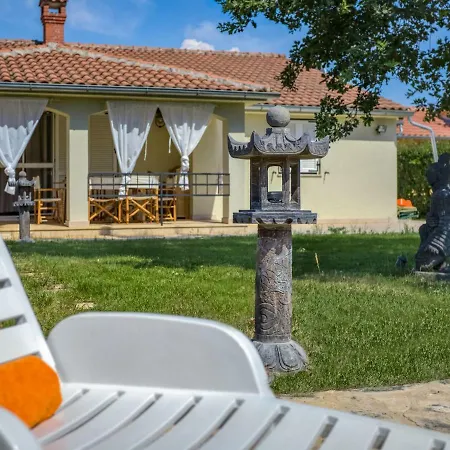 Holiday Frank Place Casa vacanze *